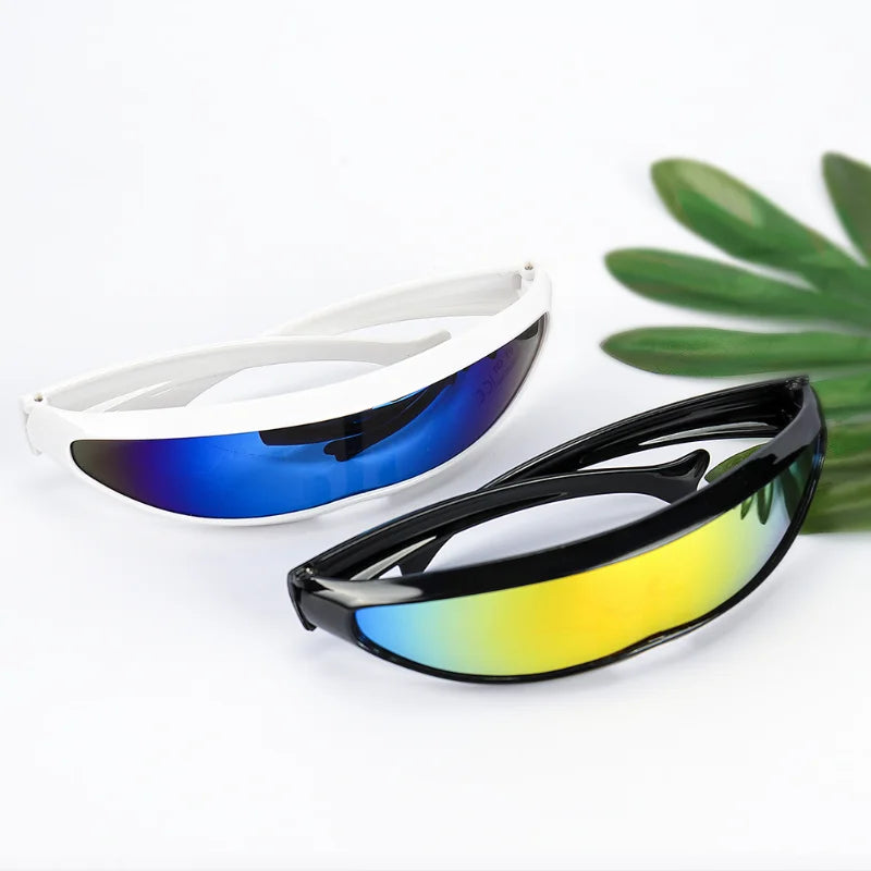 Futuristic Narrow Cyclops Sunglasses with Mirrored UV400 Lenses – Costume Eyewear Men