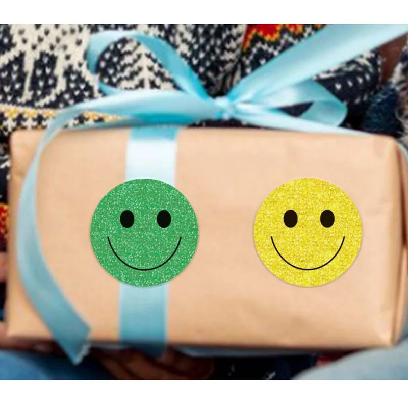 500pcs Happy Face Round Stickers for Classroom Rewards and Gifts