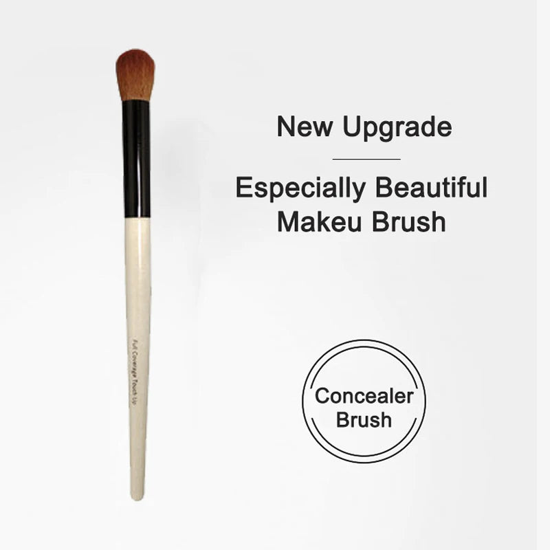 Concealer Makeup Brush with Solid Wood Handle - Face Cosmetic Tool