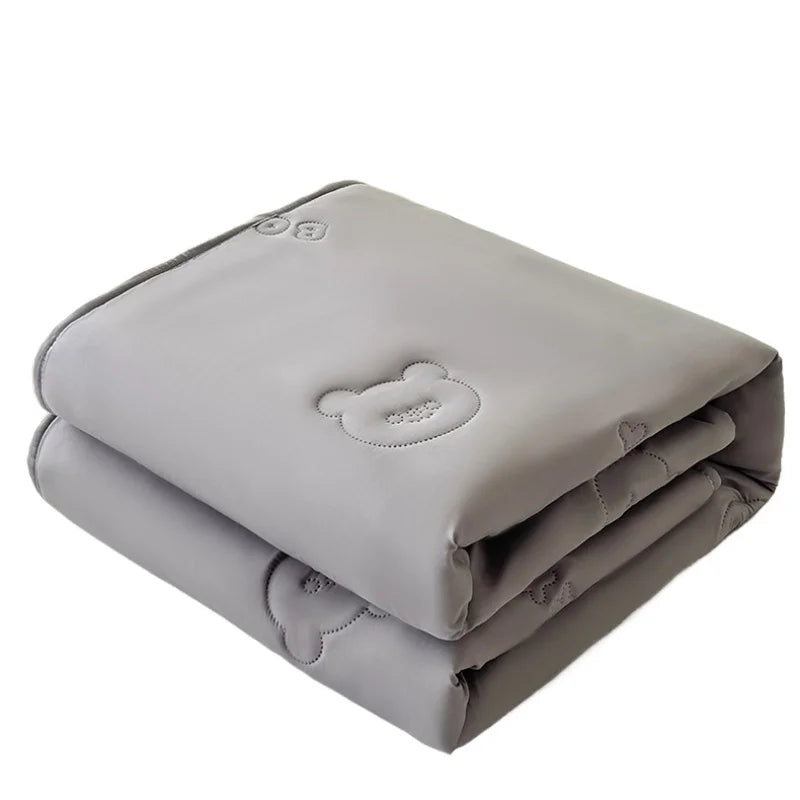 Waterproof Queen Mattress Protector with Elastic Band - Quilted, Breathable, Anti-Mite Bed Cover