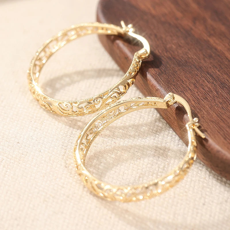 Vintage Hollow Hoop Earrings for Women Jewelry Accessory