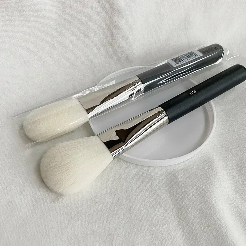 Large Flat Powder Blusher Brush for Face Makeup – Silky Synthetic Hair Paddle Shape