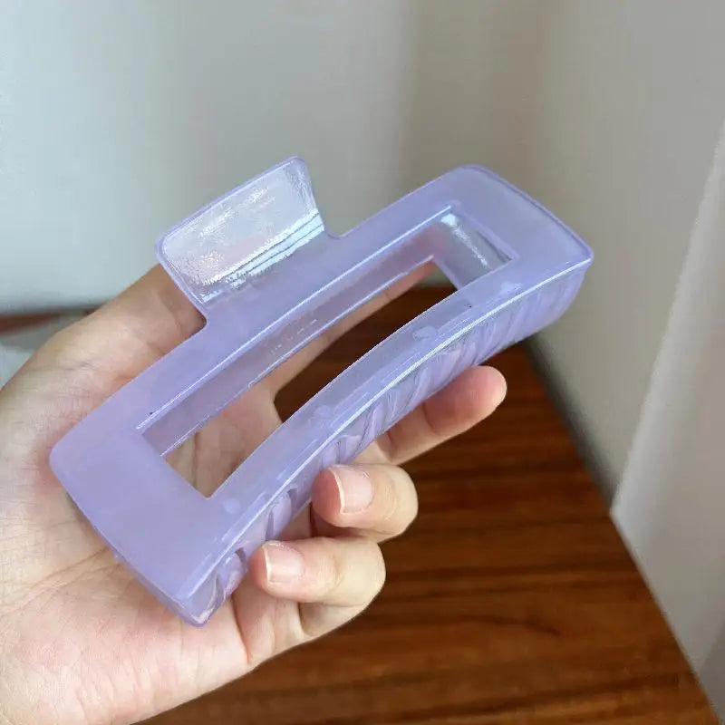 Oversized Claw Hair Clips for Thick Hair - Geometric Shark Style, 13cm, Minimalist Hair Accessories for Women and Girls
