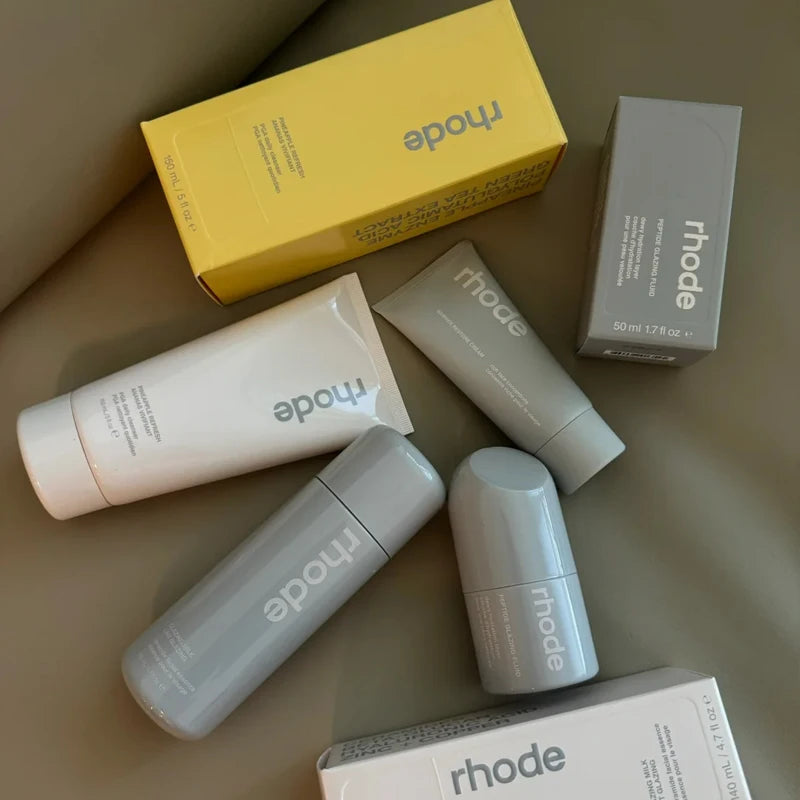 Lip Balm Set - Nourishing Lip Gloss with Smoothing & Long-Lasting Care