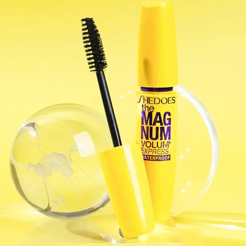 Waterproof 3D Mascara for Long-Lasting Voluminous and Curling Lashes