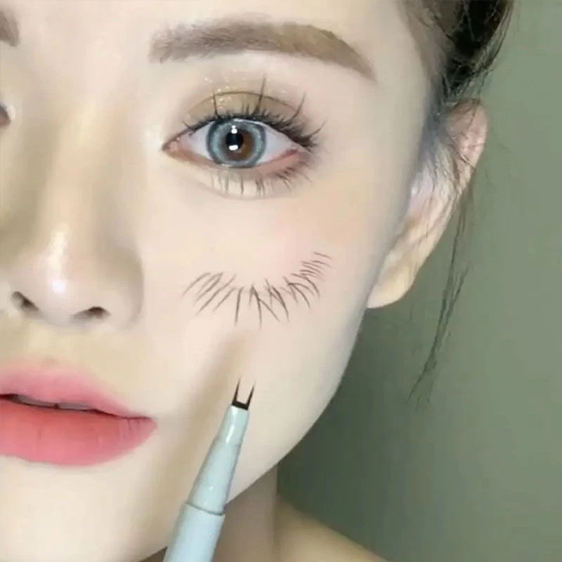 Double-Claw Eyeliner Pen Waterproof Smudge-Proof Liquid Eyeliner for Upper & Lower Lashes