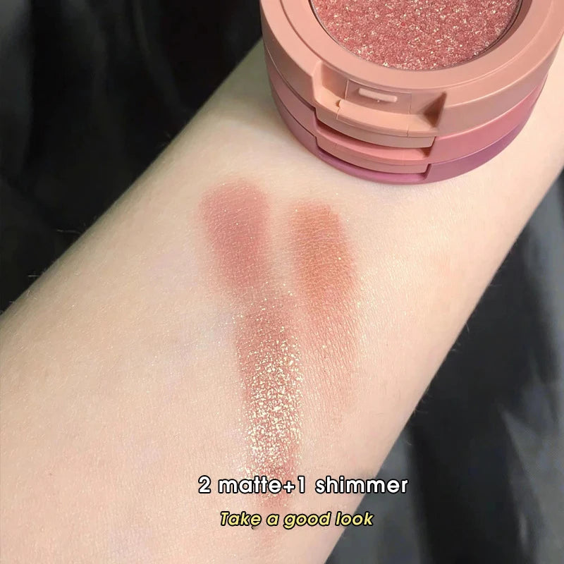 Tri-Color Matte Eye Shadow Palette for Multi-Layered Eye Makeup
