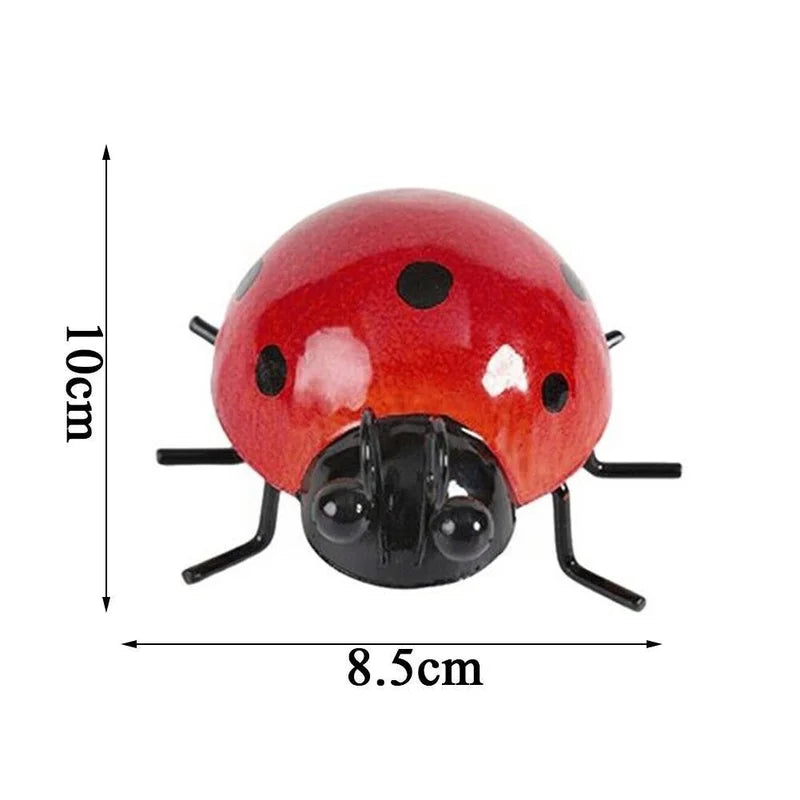 Mini Metal Ladybug Fence Hanger Wall Decor Outdoor Garden Sculpture