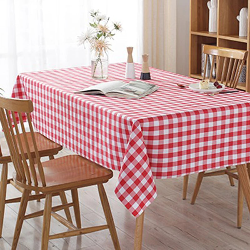 Disposable Red Checkered Tablecloth 180x180cm for Weddings Parties Outdoor Picnic