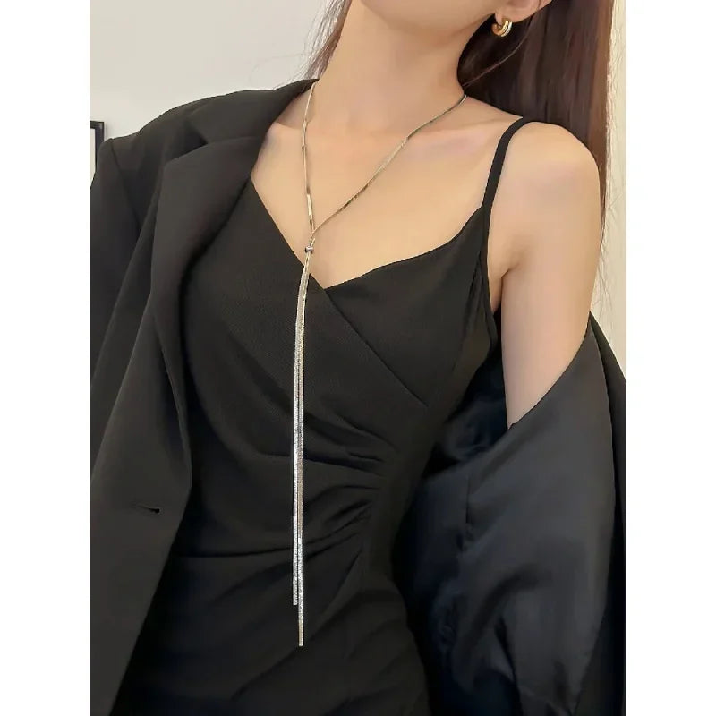 Women's Light Luxury Snake Bone Chain Necklace - Versatile Long Neck Chain