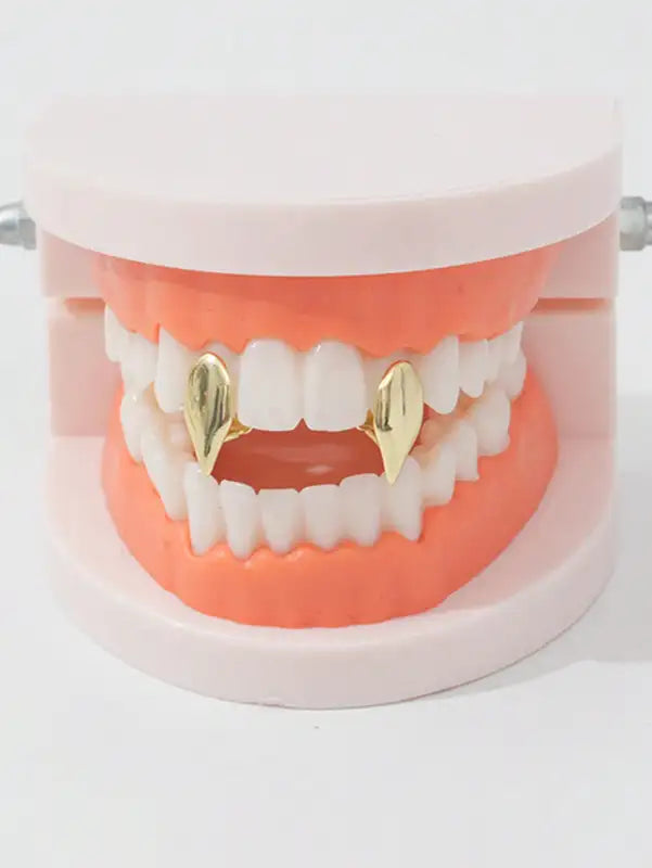 Personalized Tooth Decoration with Tiger & Vampire Teeth - Fun Dental Accessory