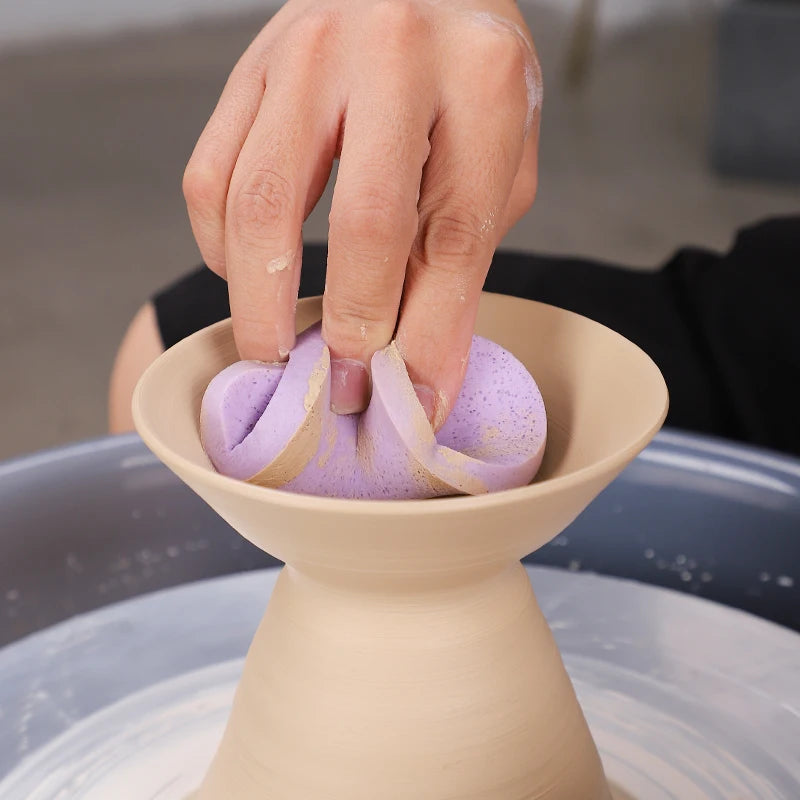 Heart-Shaped Ceramic Absorbent Sponge for Pottery and Crafting - Replenishing and Cleaning Tool