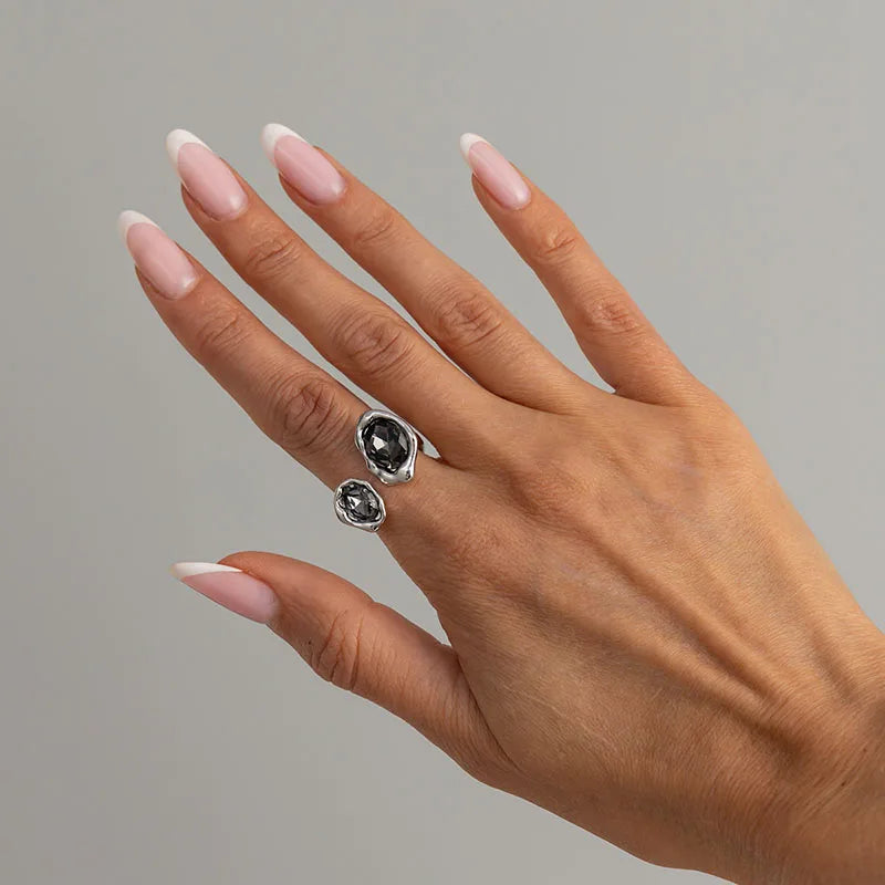 Minimalist Acrylic Rhinestone Geometric Silver Ring for Women - Daily Jewelry