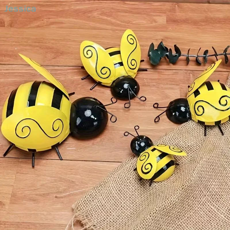 4Pcs Wrought Iron Bee Wall Decor Set Garden Balcony Courtyard Art