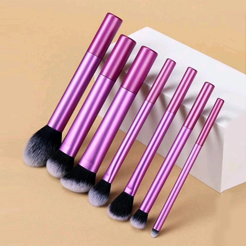 Professional Makeup Brush Set with Travel Pouch - Blush, Concealer, Eye Shadow & Powder Brushes