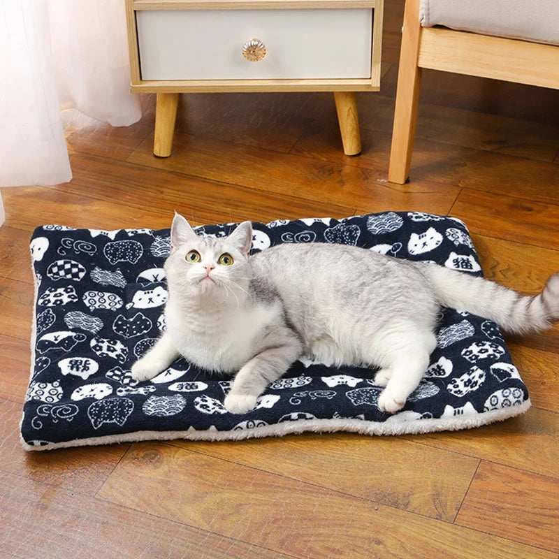Breathable Thick Pet Sleeping Mat for Cats and Small Dogs - Winter Warm Blanket
