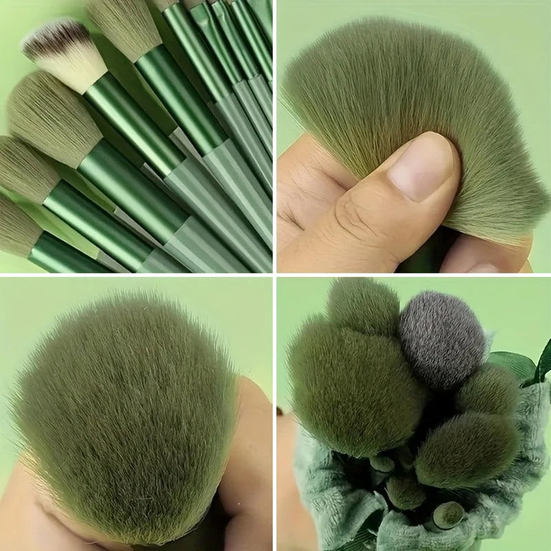 13-Piece Makeup Brush Set with Soft Synthetic Fibers for Face & Eyes