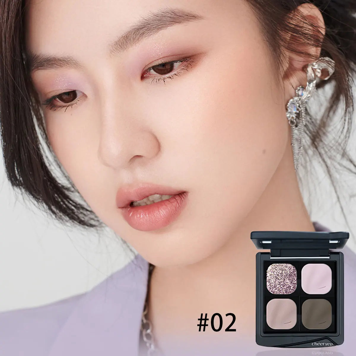 Refillable Eyeshadow Palette with 4 Harmonious Shades - No Fallout, Smooth Application