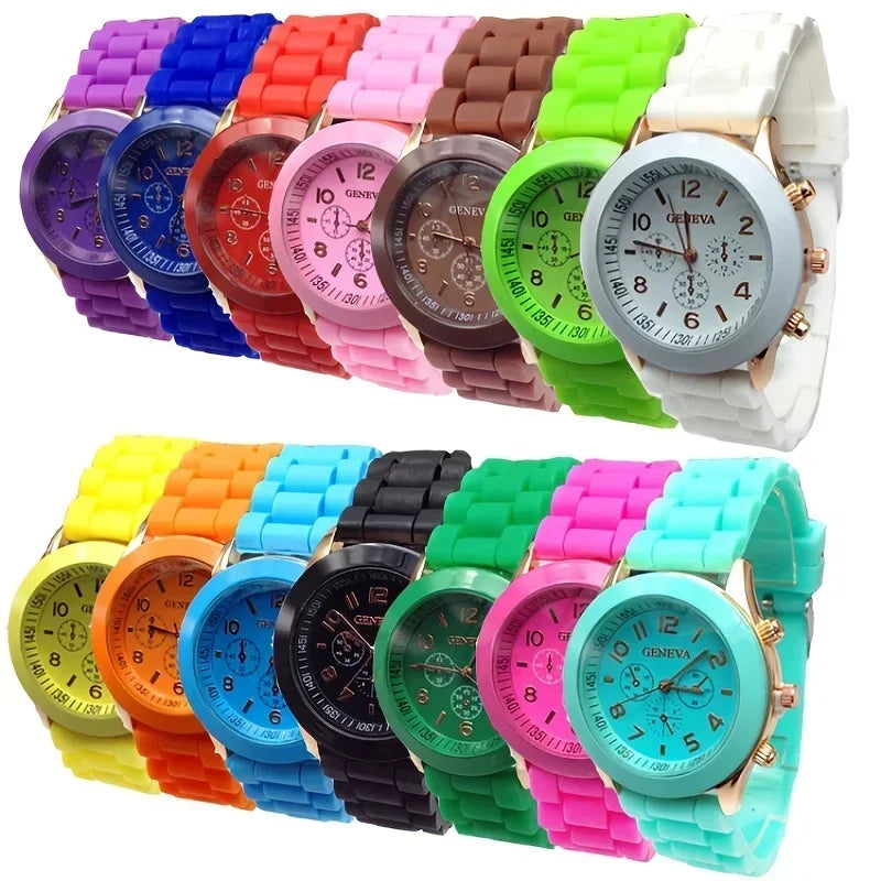 Unisex Round Pointer Quartz Watch with Silicone Strap - Sports Wristwatch for Women and Men