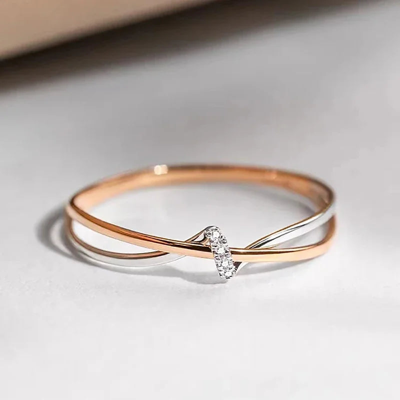 Simple Designed Cubic Zirconia Gold Tone Engagement Ring for Women