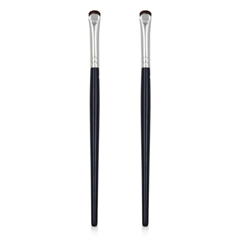 2pcs Curved Eyeliner Makeup Brushes for Precision Eye Makeup Smudging