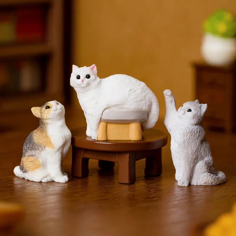 Mini Play Cat Resin Figurine Set for Bonsai and Fairy Garden Decor - 10 Pieces