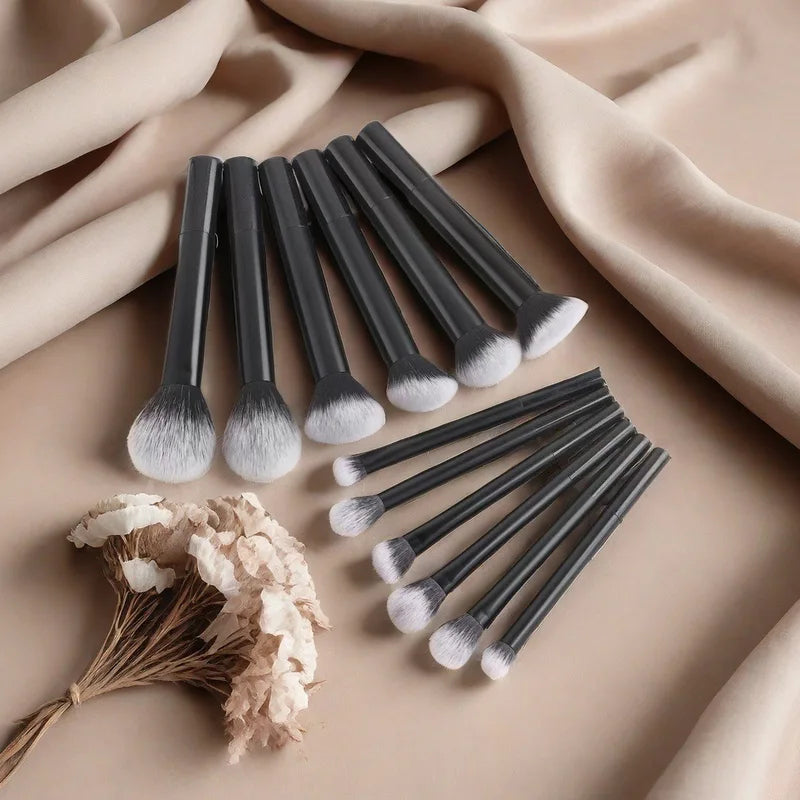 8-Piece Makeup Brush Set with Synthetic Bristles for Foundation, Blush & Eyeshadow