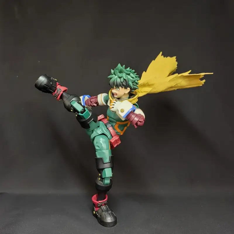 Anime Midoriya Izuku Cloak for 1/12 Doll Action Figures - Handmade Yellow Costume with Iron Wire