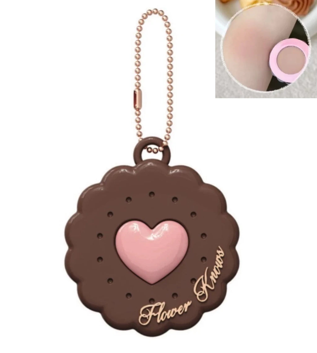 Cute Heart-Shaped Powder Compact with Blush & Highlighter - Portable Makeup Decor