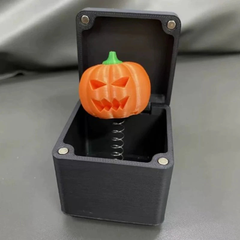 Pop-up Middle Finger Gift Box - Novelty Out of the Box Prank Gift for Halloween, Christmas, Birthday, Office Fun