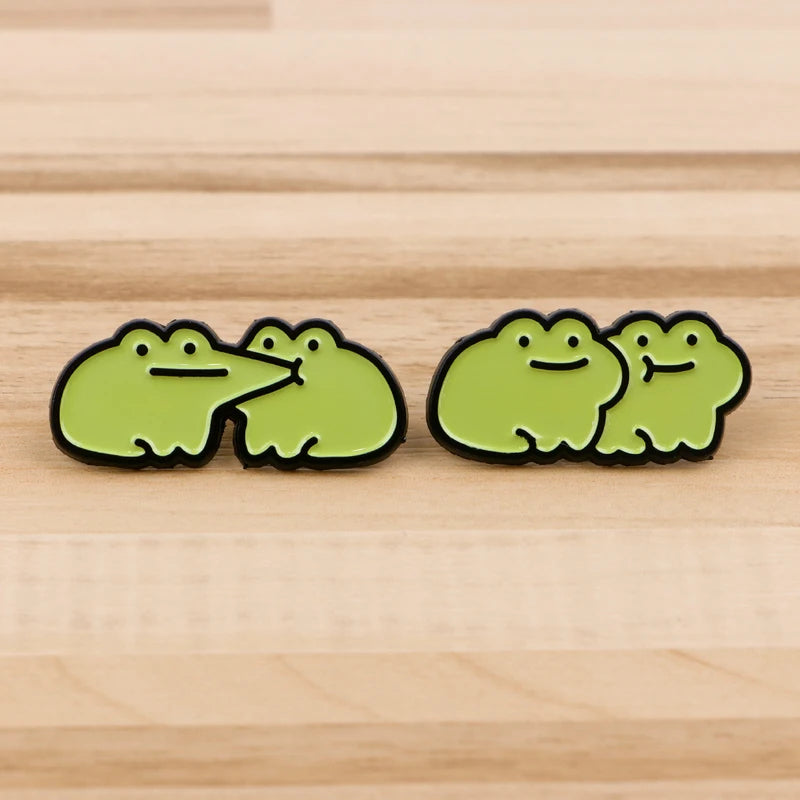 Cute Frog Enamel Pin Cartoon Animal Badge for Backpack, Jacket, or Costume