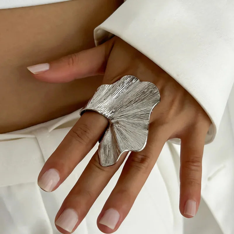 Ginkgo Leaf Ring for Women and Men - Metal Fan-Shaped Finger Jewelry