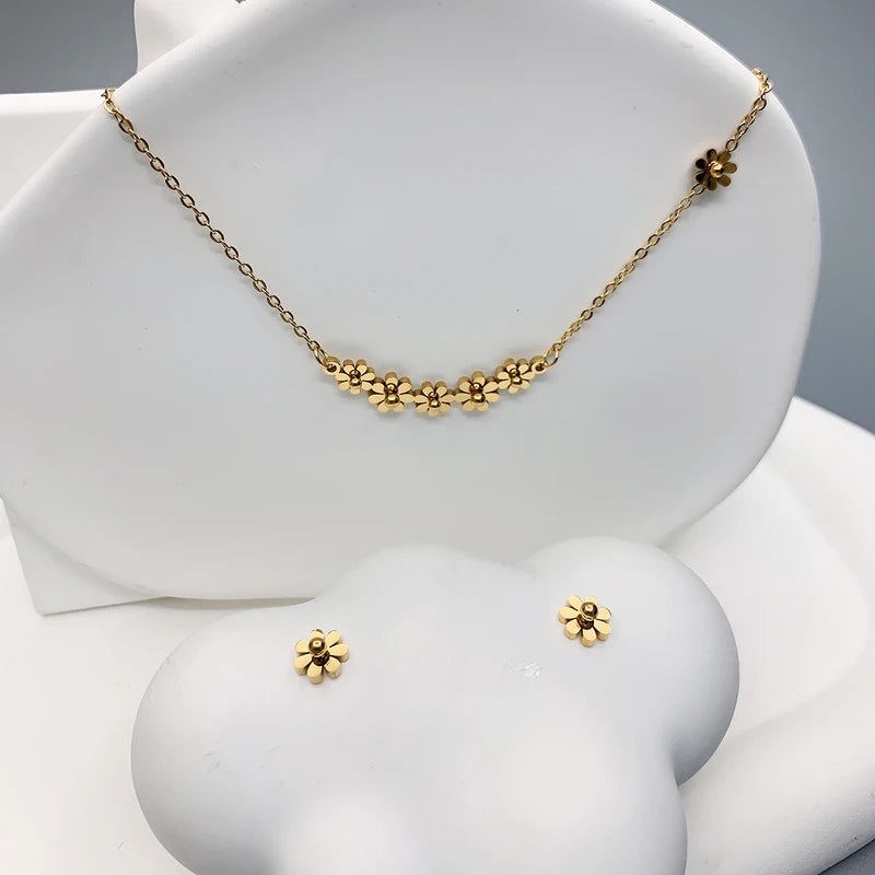 Sunflower Necklace Earrings Set for Women - Daisy Collarbone Chain Jewelry Gift