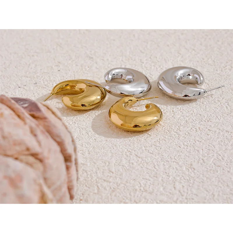 Women’s Chunky C-Shape Stainless Steel Earrings - 18K Plated Waterproof Jewelry