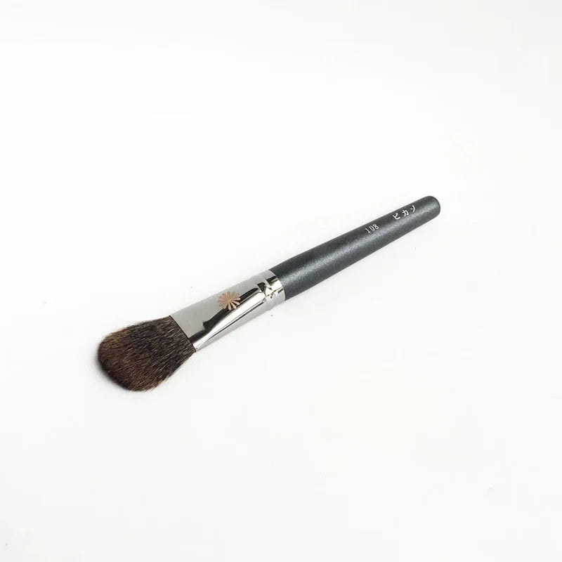 Blush Brush - Round Squirrel Hair Makeup Powder Brush for Face Contouring
