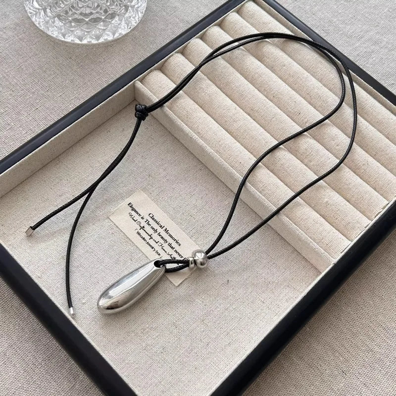 Geometric Metal Pendant Necklace for Women Long Rope Chain Black Water Drop Style