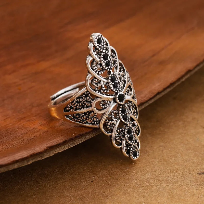 Retro Fashionable Hollow Petal Ring for Women Adjustable Jewelry