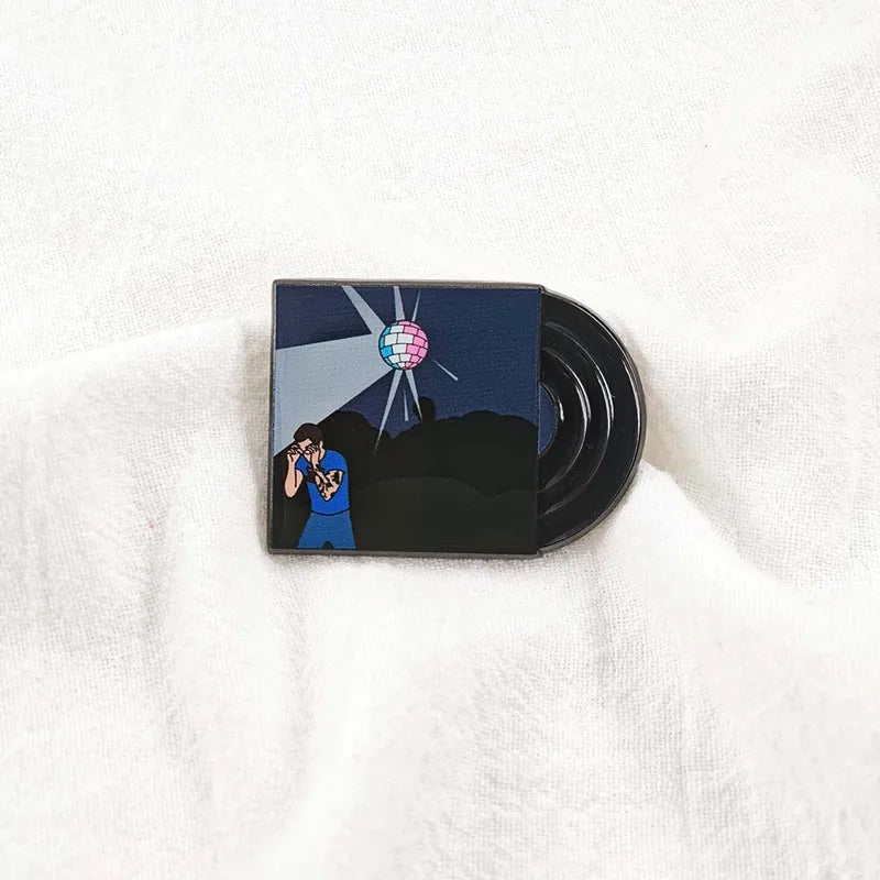 Harry Styles Kiss All The Time Brooch Vinyl Record Metal Badge Gift for Fans