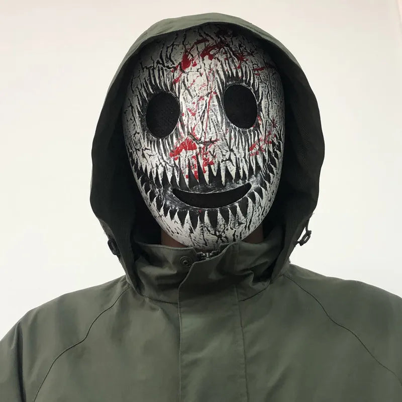 Horror Skull Mask with Blood Splatter - Creepy Plastic Costume Prop for Halloween