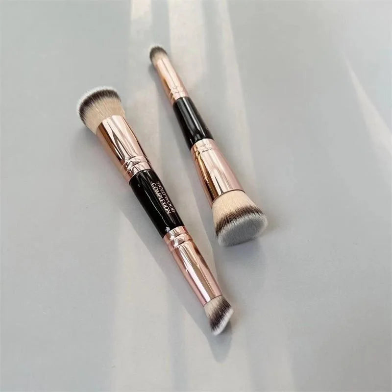 Hollywood Complexion Double-Ended Makeup Brush for Contour & Blending