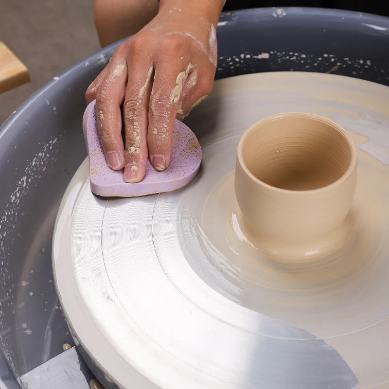 Heart-Shaped Ceramic Absorbent Sponge for Pottery and Crafting - Replenishing and Cleaning Tool