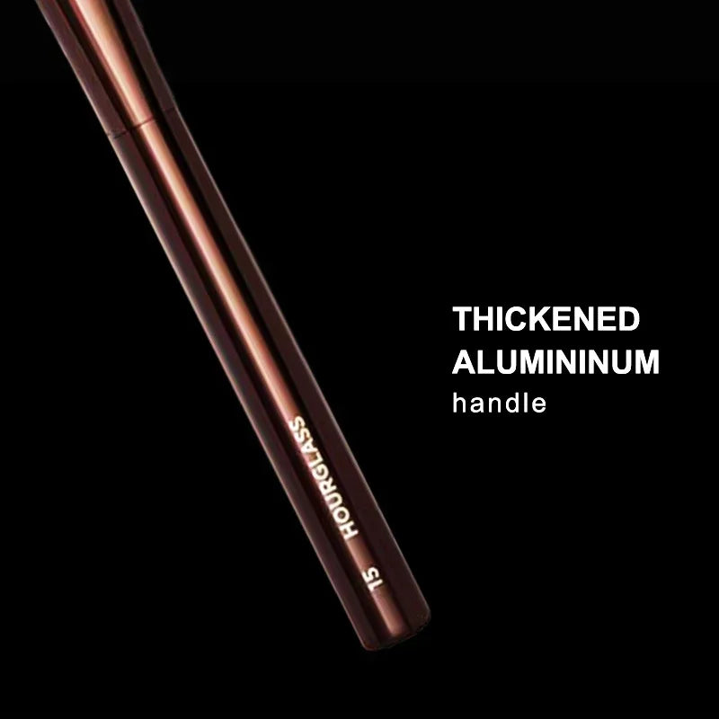 Angled Blush Brush No.15 - Contour Makeup Brush with Synthetic Hair & Metal Handle