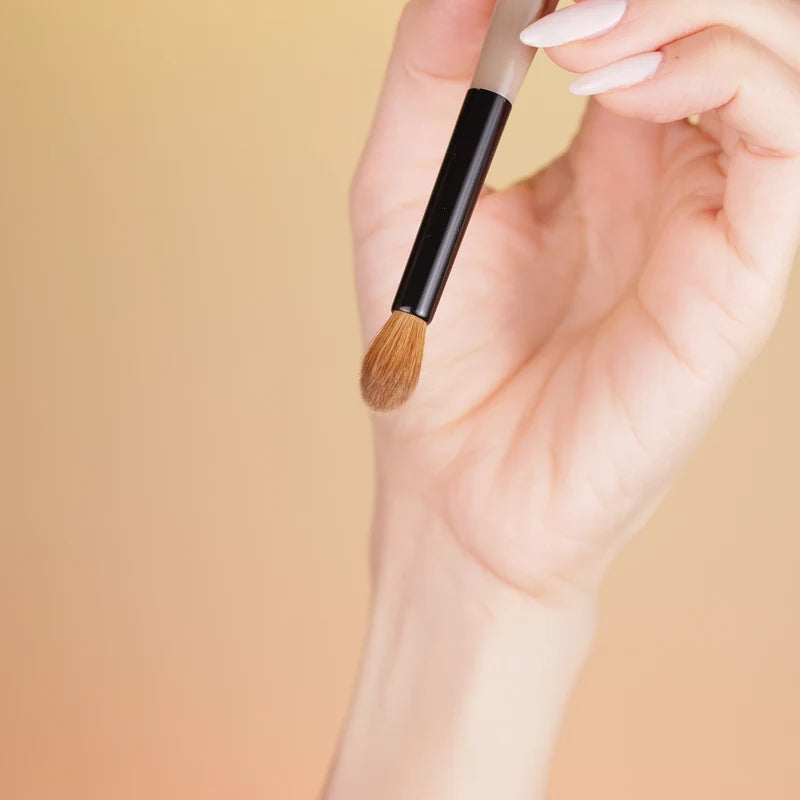Professional Handmade Makeup Brush with Kolinsky Hair - Eye Shadow Brush