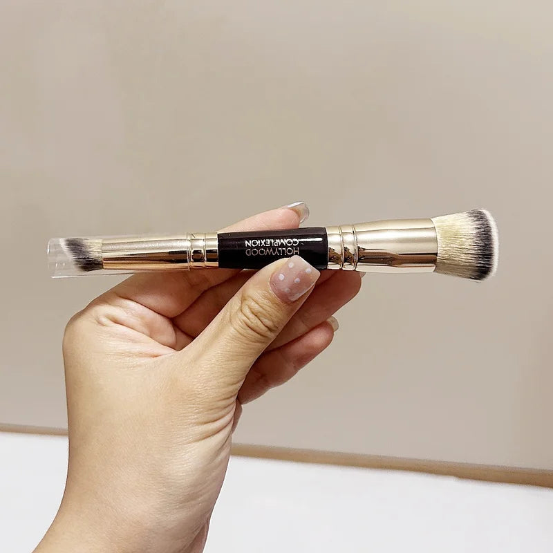 Hollywood Complexion Double-Ended Makeup Brush for Contour & Blending