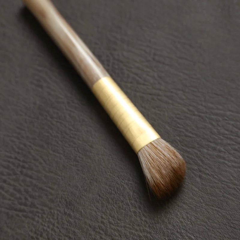 Yellow Wolf Hair Fine Wool Makeup Brush Slanted Angle Cosmetic Applicator