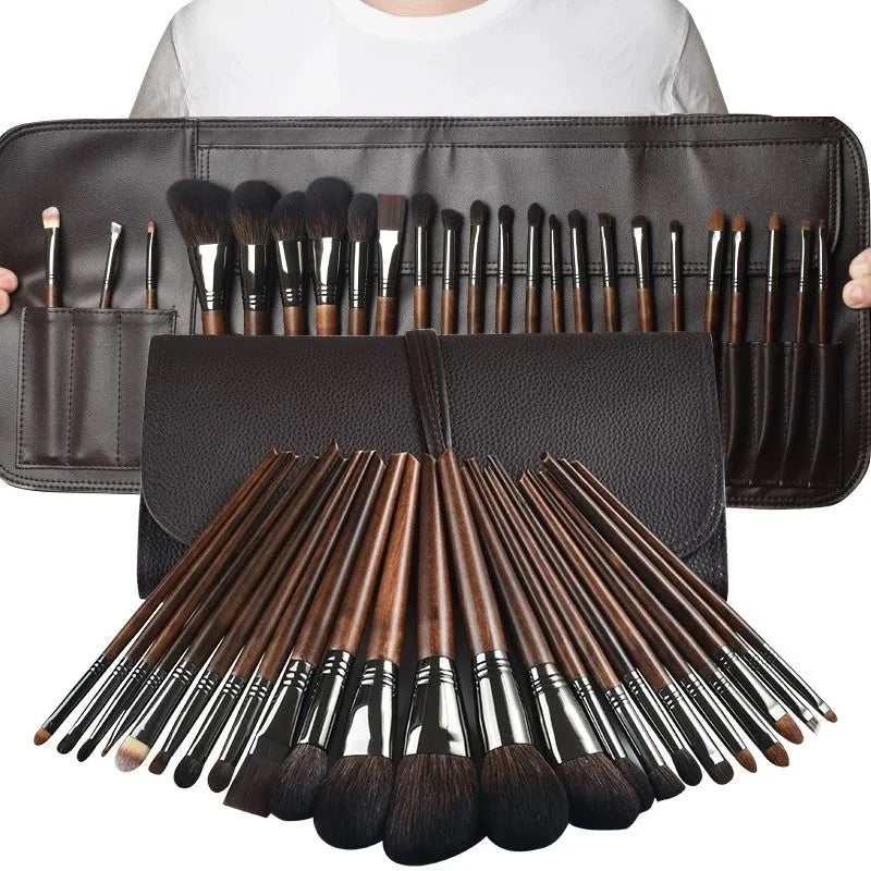 Professional Makeup Brush Set - 26 Pieces with Animal Hair for Face Eyeshadow Blush & Powder