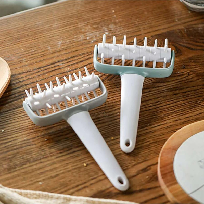 Pizza Dough Roller Needle Punch Baking Tool for Bread & Cookie Dough