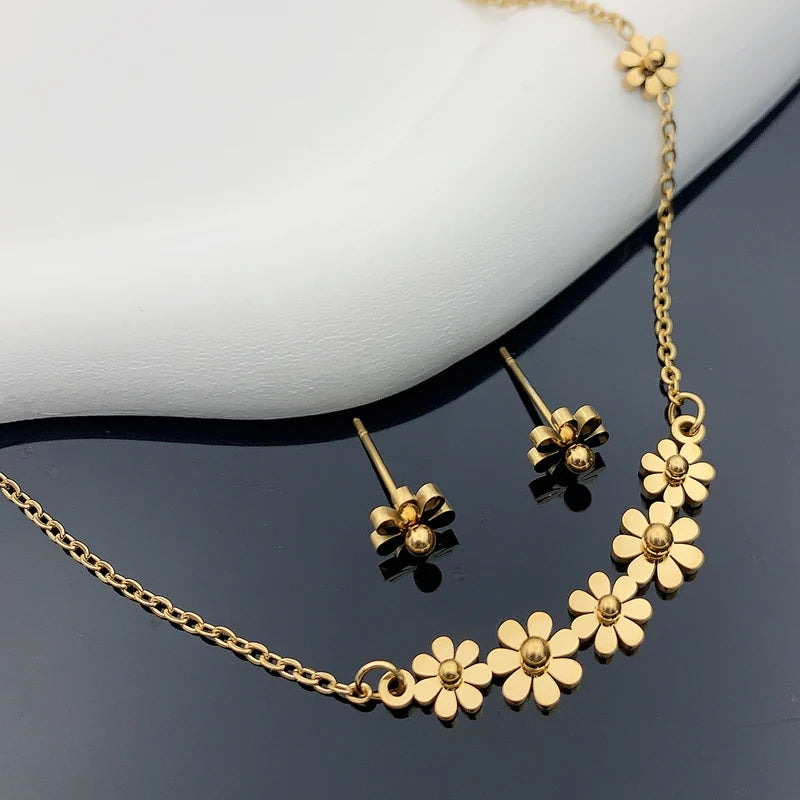 Sunflower Necklace Earrings Set for Women - Daisy Collarbone Chain Jewelry Gift