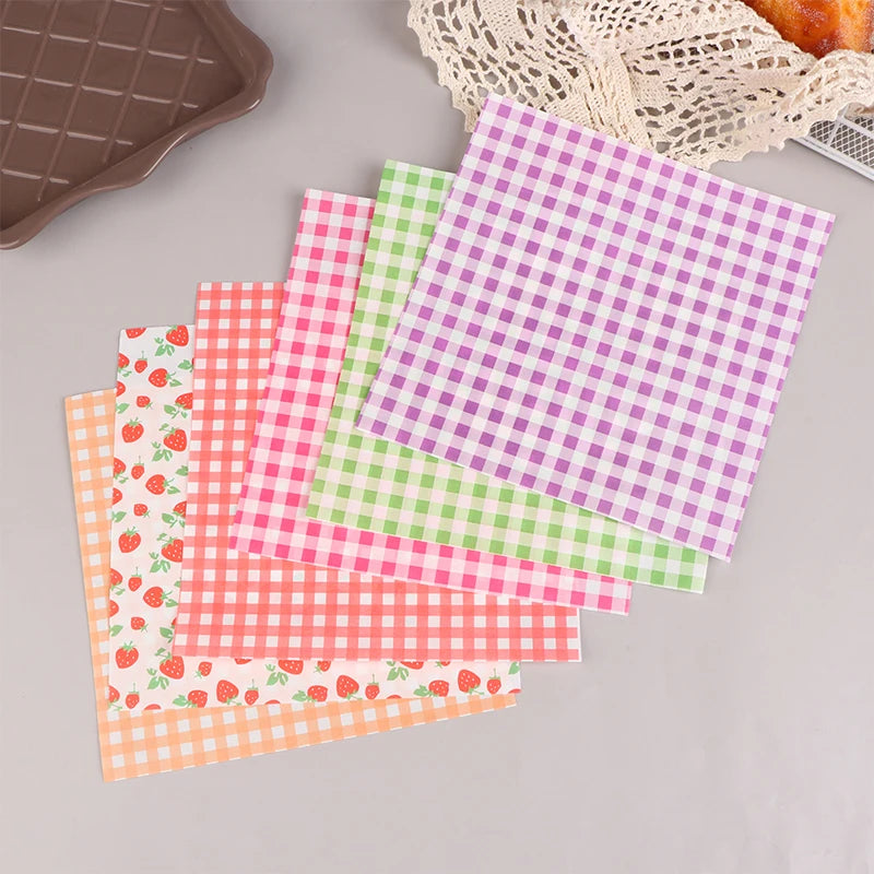100Pcs Food Waxed Paper Oil-Proof Wrap for Baking Sandwiches Fries 18cm