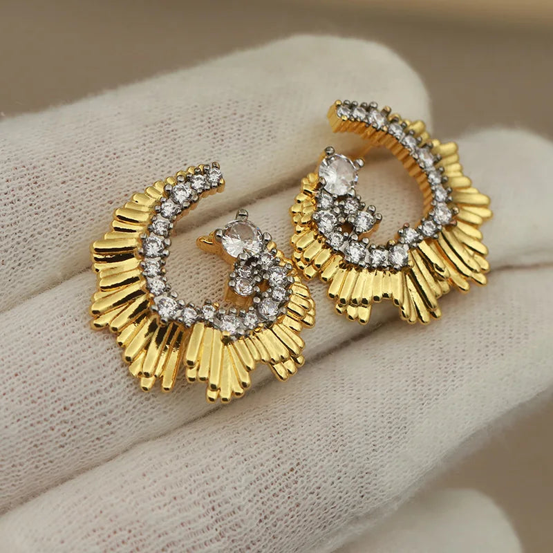 Irregular Heart Stud Earrings for Women - Zirconia Hollow Jewelry